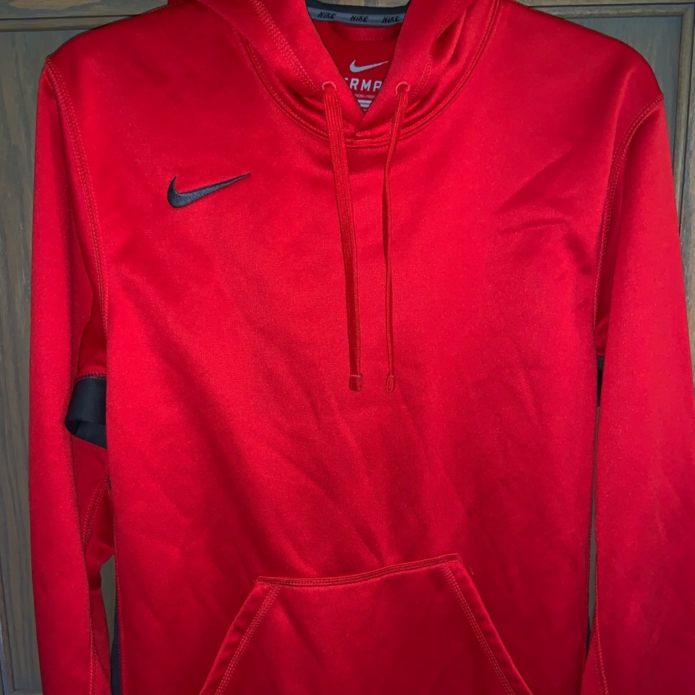 Red❗️ NIKE sweatshirt!